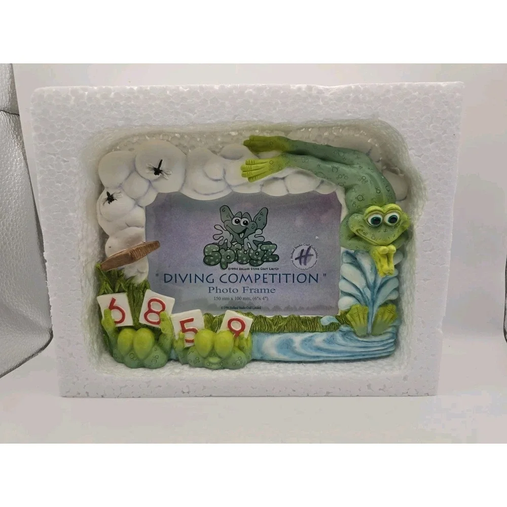 Vintage 1994 Sprogz Frogs Collection 